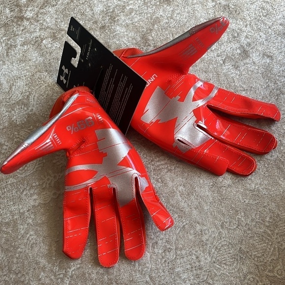 Brand New Under Armour F8 Glue Grip Football Gloves for Skill Players Orange - Picture 10 of 15